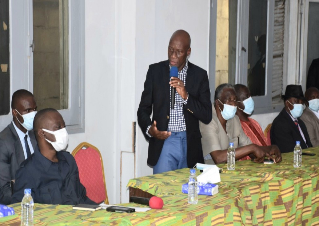 Victimes des troubles postélectorales / Les transporteurs reçoivent la compassion du Ministre Amadou Koné