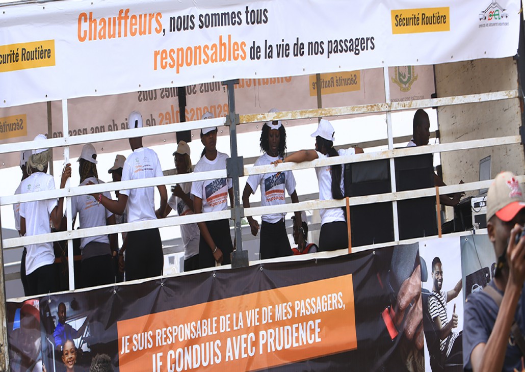 Clôture de la caravane de sécurité routière : les populations de plusieurs communes d’Abidjan sensibilisées