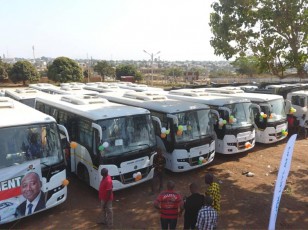 Programme de renouvellement du parc automobile / Les transporteurs du Gbêkê reçoivent leurs véhicules