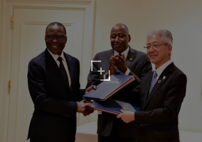 La Côte d'Ivoire signe un accord de partenariat au Japon pour l'installation d'une usine d'assemblage de véhicule à Abidjan
